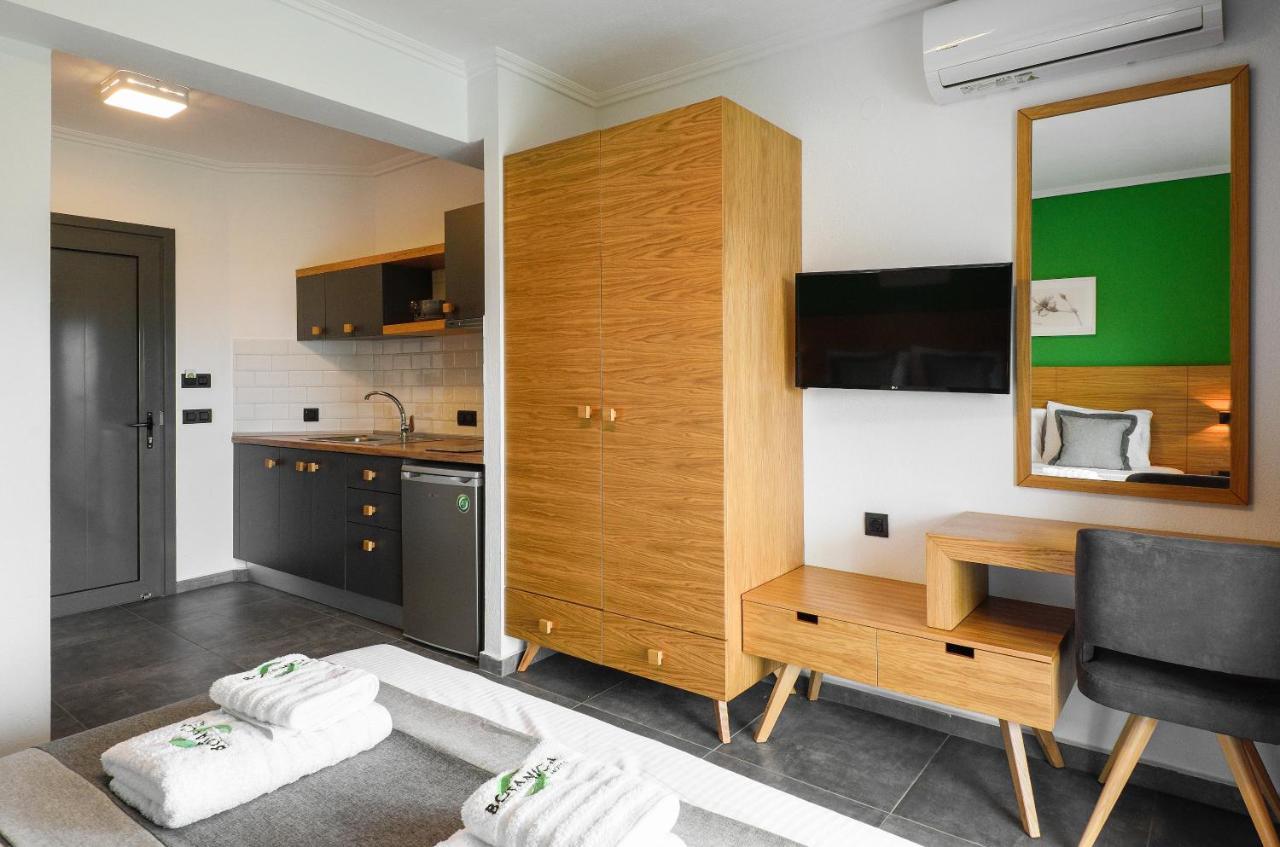 Botanica Luxury Suites Neos Marmaras Luaran gambar