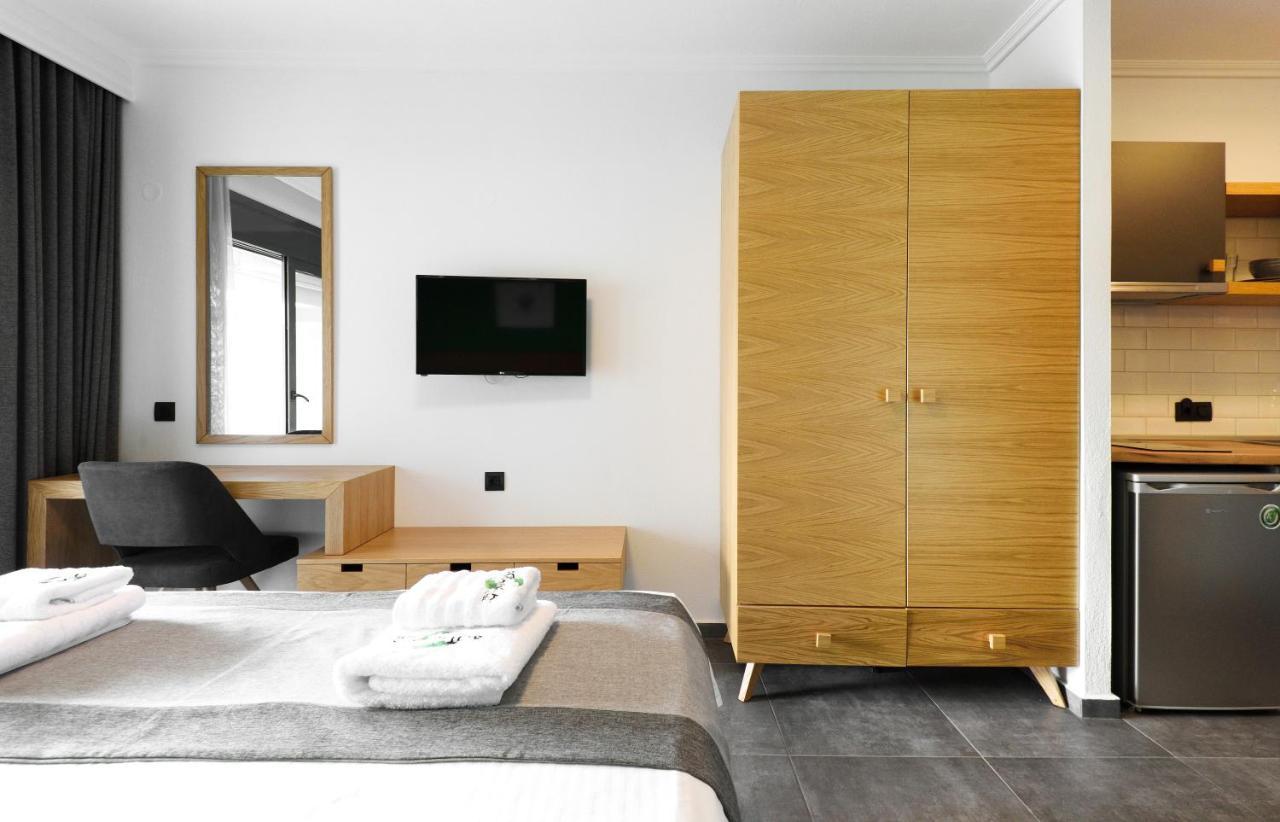Botanica Luxury Suites Neos Marmaras Luaran gambar